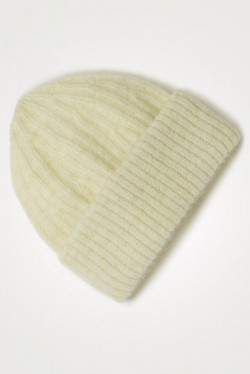 East Bonnets Creme