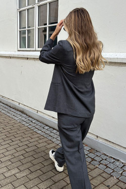 Delvia Blazer